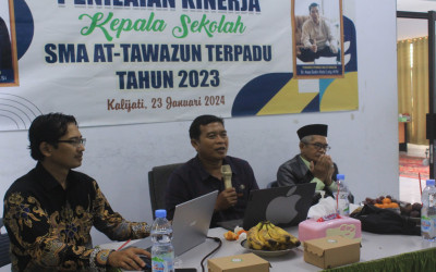 KEGIATAN PENILAIAN KINERJA KEPALA SEKOLAH (PKKS) SMA AT-TAWAZUN 2024